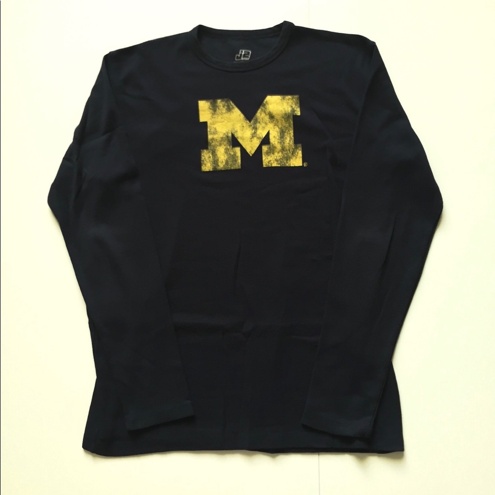 NWOT UM Long Sleeve Thermal Tshirt